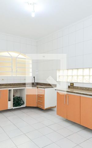Casa à venda com 184m², 4 quartos e 2 vagasCozinha