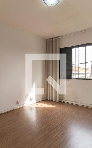 Casa à venda com 150m², 2 quartos e 2 vagas Casa à venda com 150m², 2 quartos e 2 vagasQuarto 2