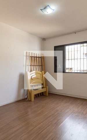 Casa à venda com 150m², 2 quartos e 2 vagas Casa à venda com 150m², 2 quartos e 2 vagasQuarto 1