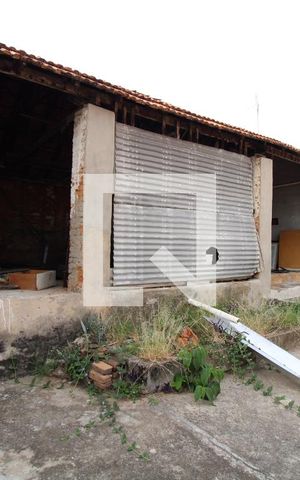 Casa à venda com 78m², 2 quartos e 1 vagaQuintal