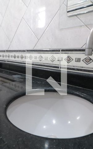 Apartamento à venda com 50m², 2 quartos e 1 vagaBanheiro - pia