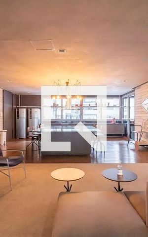 Studio para alugar com 18m², 1 quarto e sem vaga Studio para alugar com 18m², 1 quarto e sem vagaSalão de Festas