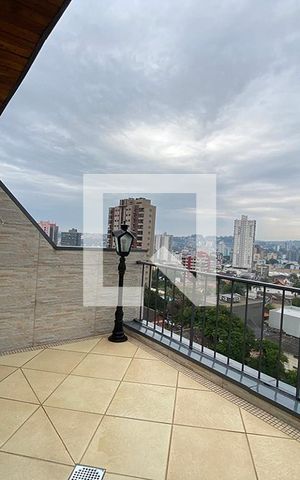Apartamento à venda com 235m², 3 quartos e 1 vagaSacada da Sala 2