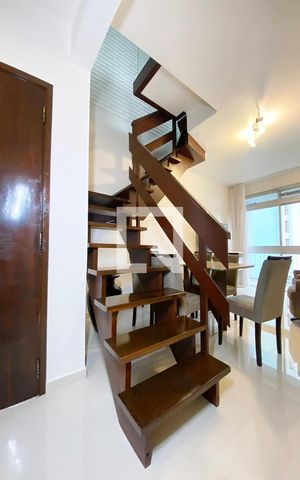 Apartamento à venda com 235m², 3 quartos e 1 vagaEscada