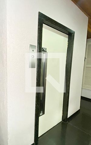 Apartamento à venda com 235m², 3 quartos e 1 vagaElevador