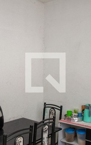 Casa à venda com 84m², 1 quarto e sem vaga Casa à venda com 84m², 1 quarto e sem vagaCozinha