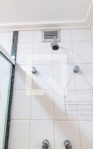 Studio para alugar com 35m², 1 quarto e 1 vaga Studio para alugar com 35m², 1 quarto e 1 vagaBanheiro Social