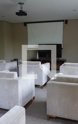 Apartamento para alugar com 81m², 3 quartos e 1 vagaSala de Cinema