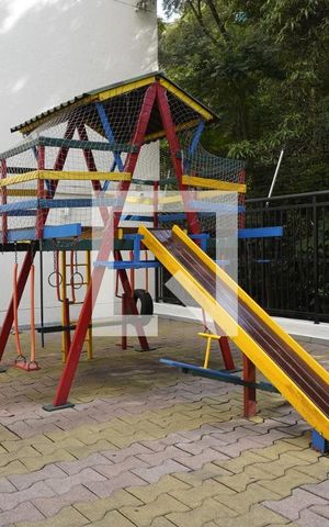 Apartamento para alugar com 81m², 3 quartos e 1 vagaPlayground