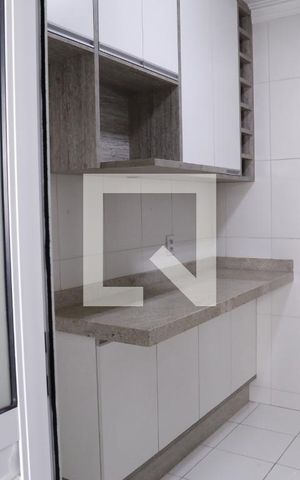 Apartamento para alugar com 81m², 3 quartos e 1 vagaCozinha