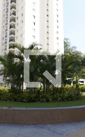 Apartamento para alugar com 81m², 3 quartos e 1 vagaÁrea comum