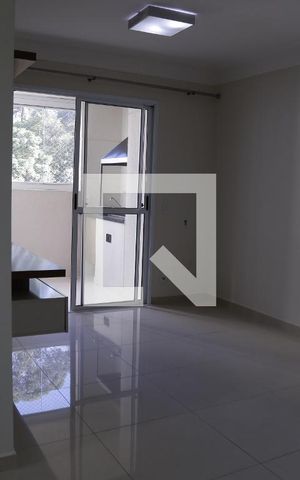 Apartamento para alugar com 81m², 3 quartos e 1 vagaSala