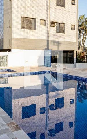 Apartamento para alugar com 137m², 2 quartos e 1 vaga Apartamento para alugar com 137m², 2 quartos e 1 vagaÁrea comum - Piscina