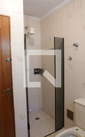 Casa à venda com 164m², 3 quartos e 1 vagaBanheiro