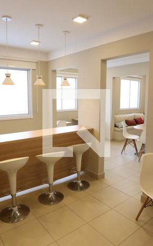 Apartamento para alugar com 40m², 2 quartos e sem vagaÁrea comum - Salão de festas