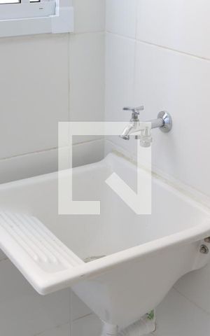 Apartamento para alugar com 40m², 2 quartos e sem vagaÁrea de Serviço