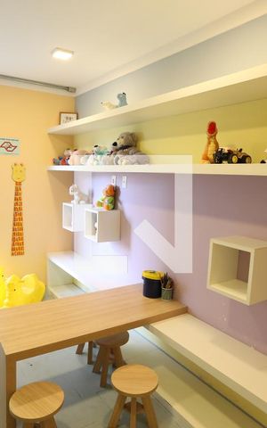Apartamento para alugar com 40m², 2 quartos e sem vagaÁrea comum - Brinquedoteca