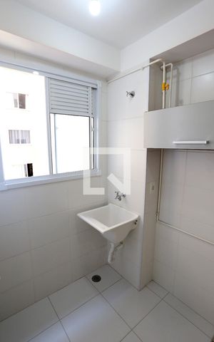 Apartamento para alugar com 40m², 2 quartos e sem vagaÁrea de Serviço