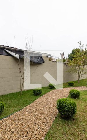 Casa para alugar com 197m², 3 quartos e 3 vagas Casa para alugar com 197m², 3 quartos e 3 vagasQuintal - Jardim