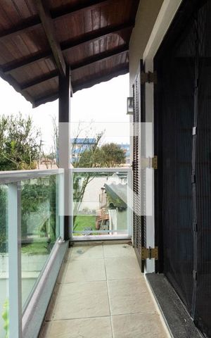 Casa para alugar com 197m², 3 quartos e 3 vagas Casa para alugar com 197m², 3 quartos e 3 vagasQuarto 2 - Sacada