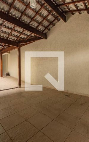 Casa para alugar com 197m², 3 quartos e 3 vagas Casa para alugar com 197m², 3 quartos e 3 vagasGaragem