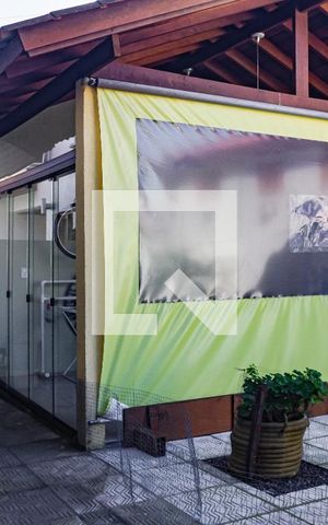 Casa de condomínio à venda com 117m², 3 quartos e 2 vagas Casa de condomínio à venda com 117m², 3 quartos e 2 vagasQuintal