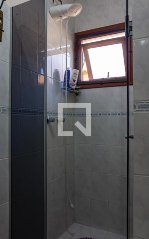 Casa de condomínio à venda com 117m², 3 quartos e 2 vagas Casa de condomínio à venda com 117m², 3 quartos e 2 vagasBanheiro da Suíte