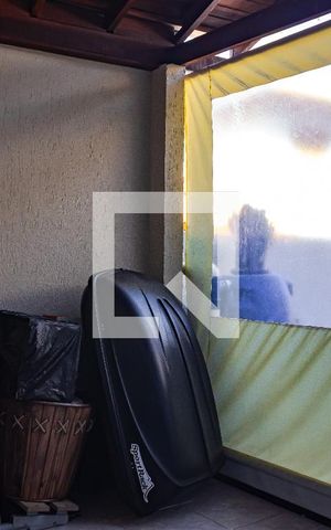 Casa de condomínio à venda com 117m², 3 quartos e 2 vagas Casa de condomínio à venda com 117m², 3 quartos e 2 vagasÁrea Externa