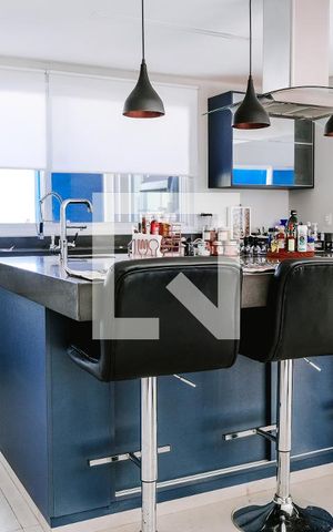 Casa de condomínio para alugar com 430m², 5 quartos e 6 vagas Casa de condomínio para alugar com 430m², 5 quartos e 6 vagasCozinha