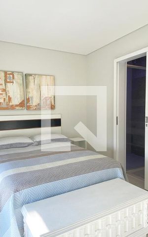 Casa de condomínio para alugar com 430m², 5 quartos e 6 vagasSuíte 3