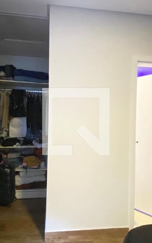 Casa de condomínio para alugar com 430m², 5 quartos e 6 vagasCloset da suíte 2