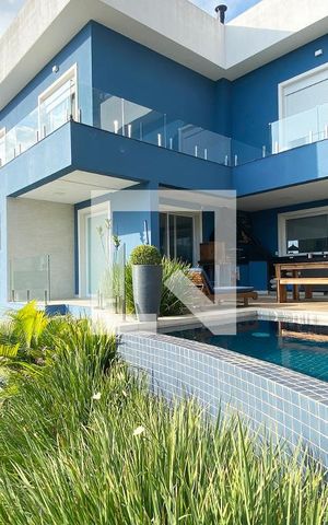 Casa de condomínio para alugar com 430m², 5 quartos e 6 vagasPiscina