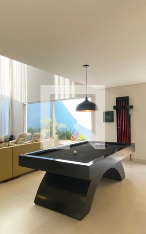 Casa de condomínio para alugar com 430m², 5 quartos e 6 vagasSala de Jogos