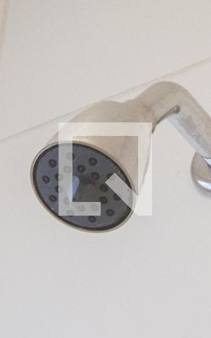 Apartamento à venda com 98m², 3 quartos e 2 vagasChuveiro