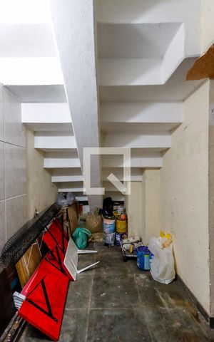 Casa à venda com 120m², 2 quartos e 2 vagas Casa à venda com 120m², 2 quartos e 2 vagasDepósito