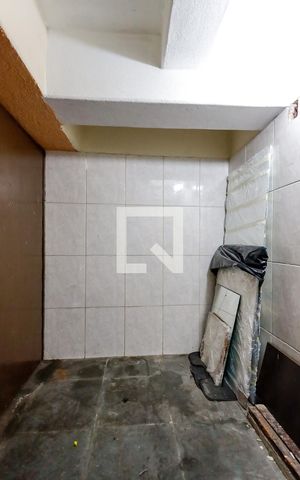 Casa à venda com 120m², 2 quartos e 2 vagas Casa à venda com 120m², 2 quartos e 2 vagasDepósito