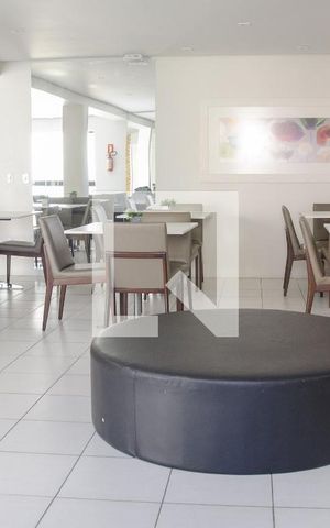 Apartamento para alugar com 42m², 2 quartos e 1 vagaÁrea comum