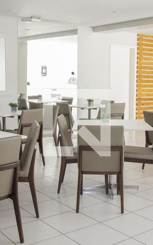Apartamento para alugar com 42m², 2 quartos e 1 vagaÁrea comum
