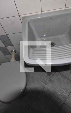 Casa à venda com 206m², 5 quartos e 1 vagaBanheiro