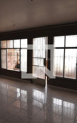 Casa à venda com 206m², 5 quartos e 1 vagaSala de Estar