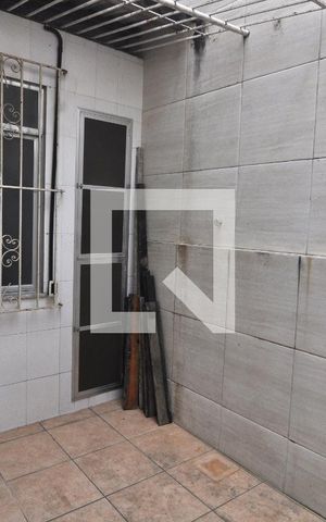 Casa à venda com 206m², 5 quartos e 1 vagaQuintal