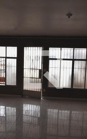 Casa à venda com 206m², 5 quartos e 1 vagaSala de Estar