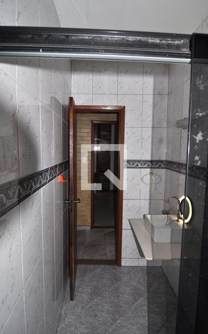 Casa à venda com 206m², 5 quartos e 1 vagaBanheiro do Corredor