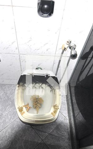 Casa à venda com 206m², 5 quartos e 1 vagaBanheiro do Corredor
