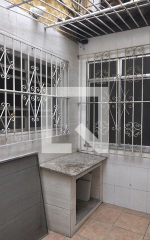 Casa à venda com 206m², 5 quartos e 1 vagaQuintal