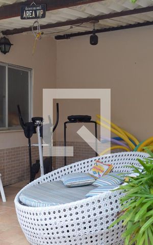 Casa à venda com 210m², 3 quartos e 6 vagasÁrea Externa