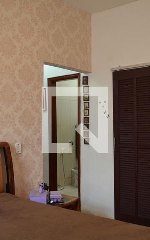 Casa à venda com 210m², 3 quartos e 6 vagasQuarto 3 - Suíte
