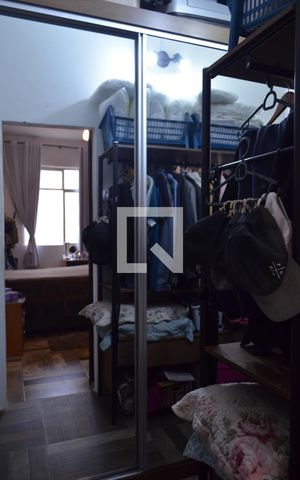 Casa à venda com 210m², 3 quartos e 6 vagasCloset 