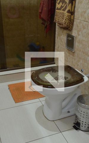 Casa à venda com 210m², 3 quartos e 6 vagasBanheiro Social