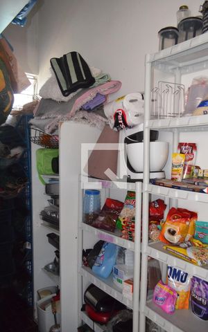 Casa à venda com 210m², 3 quartos e 6 vagasDispensa